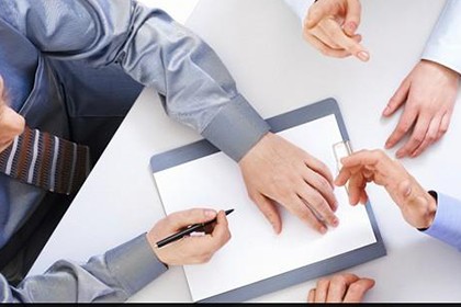 江夏讨账公司:未成年人欠款未还，责任归属何人？